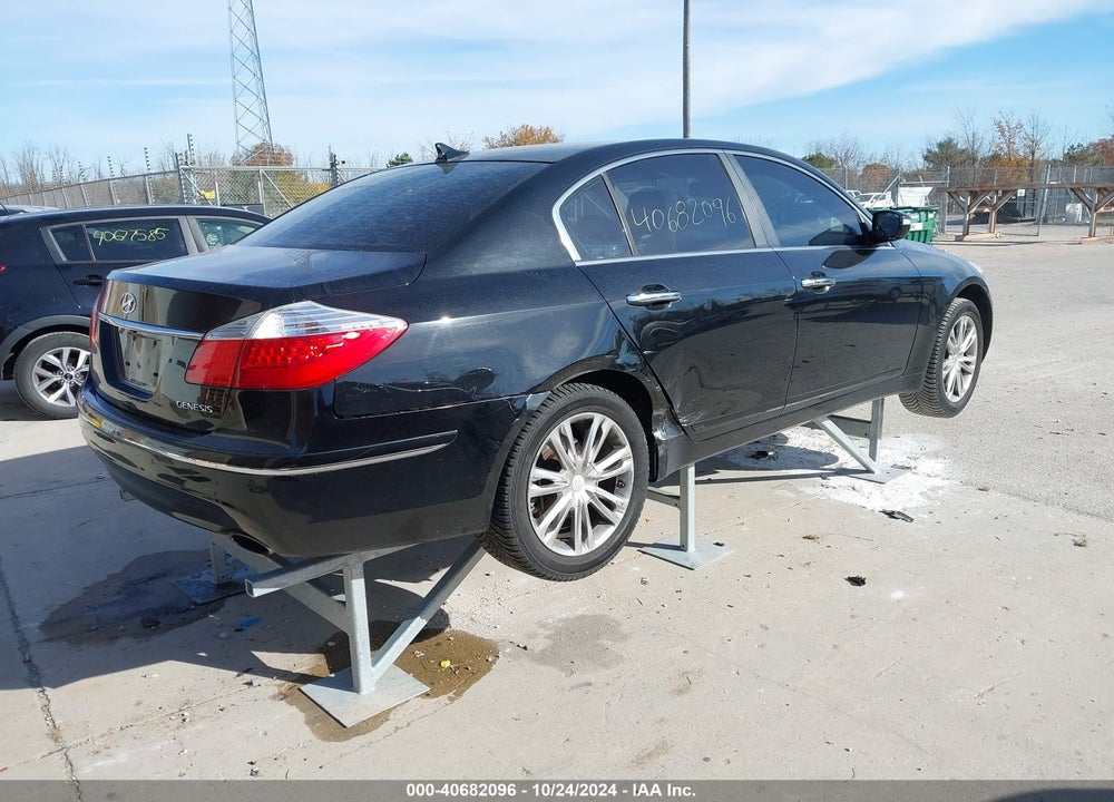 2011 HYUNDAI GENESIS 3.8 VIN: KMHGC4DE4BU140921