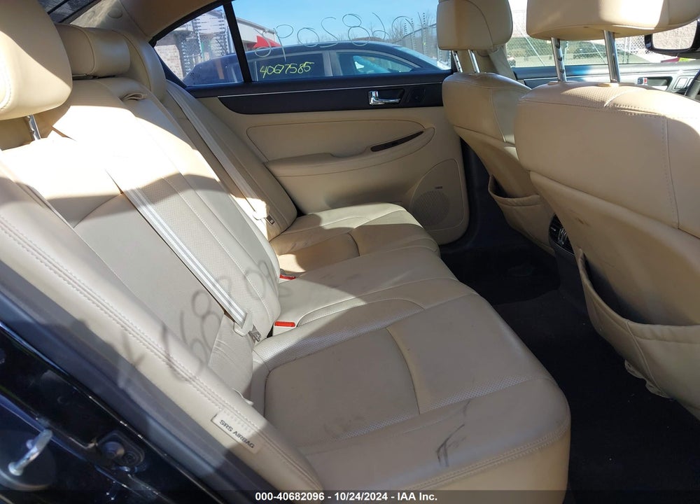 2011 HYUNDAI GENESIS 3.8 VIN: KMHGC4DE4BU140921
