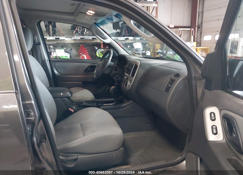 2006 FORD ESCAPE XLT/XLT SPORT VIN: 1FMYU93166KB47562