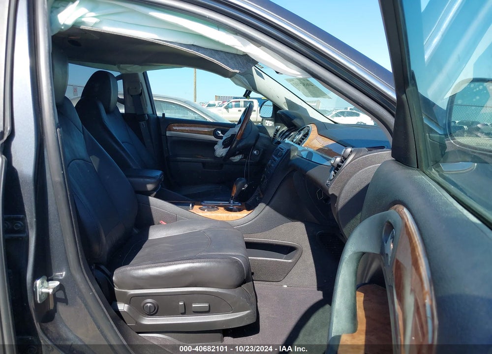 2012 BUICK ENCLAVE LEATHER VIN: 5GAKRCED4CJ323768