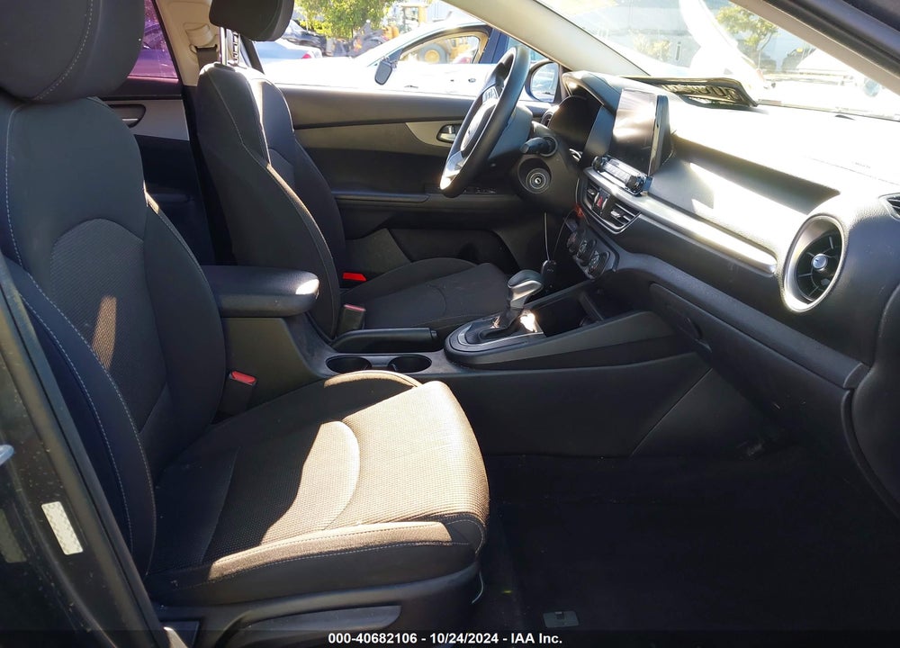 2020 KIA FORTE LXS VIN: 3KPF24AD2LE141726