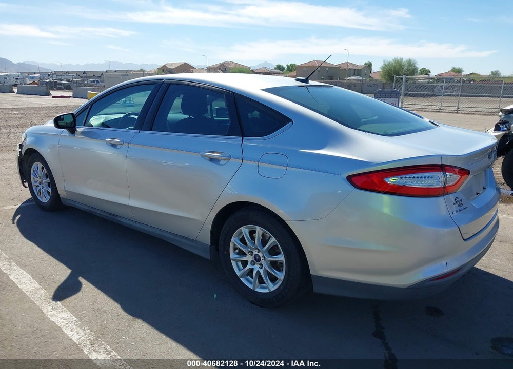 2016 FORD FUSION S VIN: 3FA6P0G70GR215905