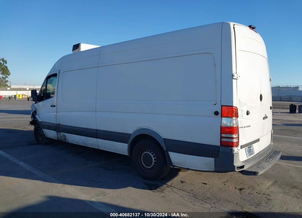 2014 MERCEDES-BENZ SPRINTER 2500 HIGH ROOF VIN: WD3PE8CC9E5930813