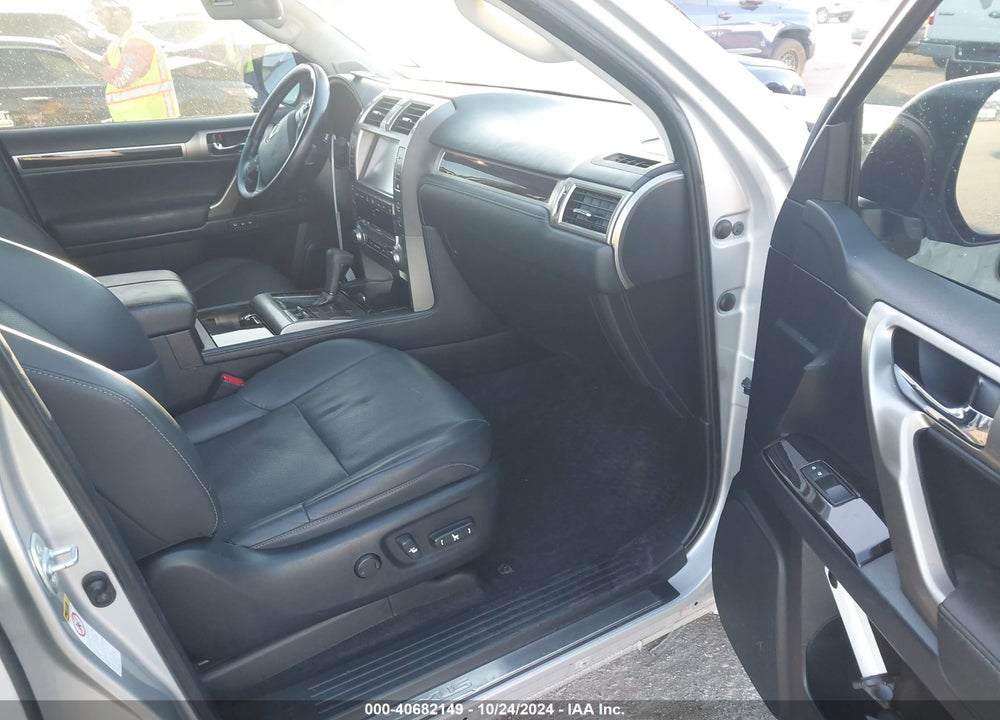 2014 LEXUS 460 VIN: JTJBM7FX4E5076841