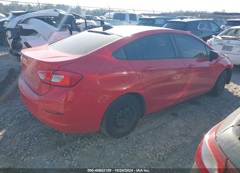 2018 CHEVROLET CRUZE VIN: 1G1BC5SM9J7224043