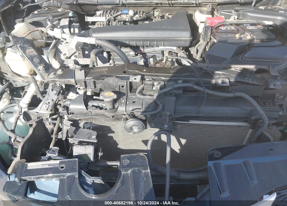 2015 NISSAN ROGUE SL VIN: 5N1AT2MV4FC781668