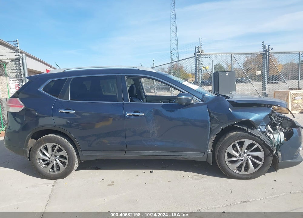2015 NISSAN ROGUE SL VIN: 5N1AT2MV4FC781668