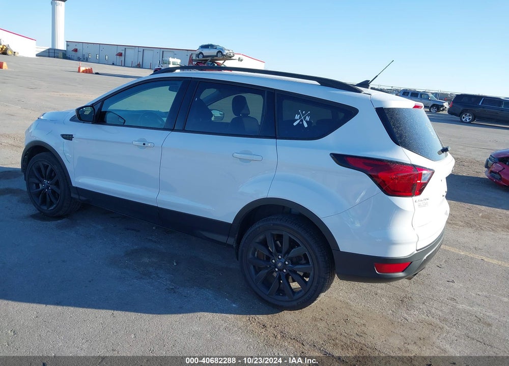 2019 FORD ESCAPE SE VIN: 1FMCU9GD1KUB61494