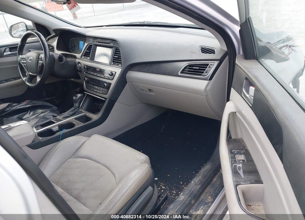 2016 HYUNDAI SONATA SPORT VIN: 5NPE34AF3GH426396