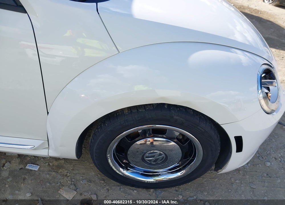 2012 VOLKSWAGEN BEETLE 2.5L VIN: 3VWJX7AT2CM659729