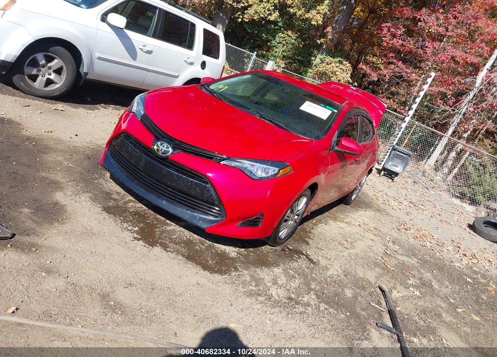 2018 TOYOTA COROLLA LE VIN: 2T1BURHE8JC124316