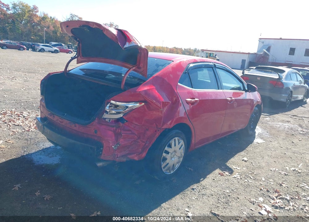 2018 TOYOTA COROLLA LE VIN: 2T1BURHE8JC124316