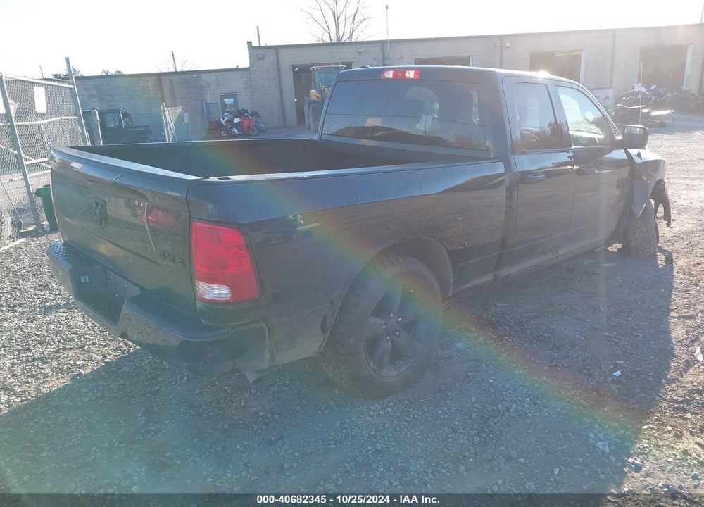2019 RAM 1500 CLASSIC EXPRESS  4X4 6'4" BOX VIN: 1C6RR7FG5KS600232