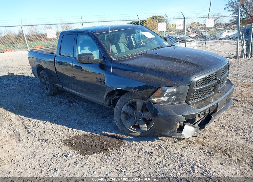 2019 RAM 1500 CLASSIC EXPRESS  4X4 6'4" BOX VIN: 1C6RR7FG5KS600232