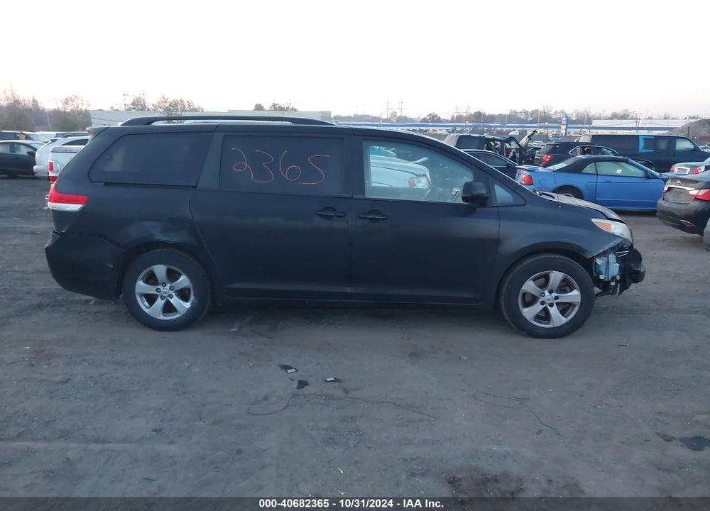 2012 TOYOTA SIENNA LE V6 8 PASSENGER VIN: 5TDKK3DC8CS254663