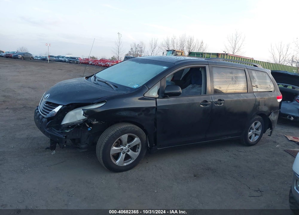 2012 TOYOTA SIENNA LE V6 8 PASSENGER VIN: 5TDKK3DC8CS254663