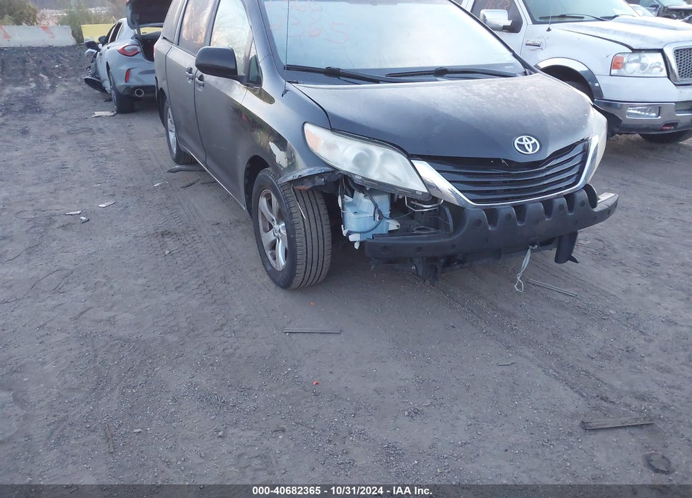 2012 TOYOTA SIENNA LE V6 8 PASSENGER VIN: 5TDKK3DC8CS254663