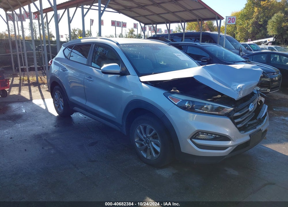 2017 HYUNDAI TUCSON SE VIN: KM8J3CA48HU301596