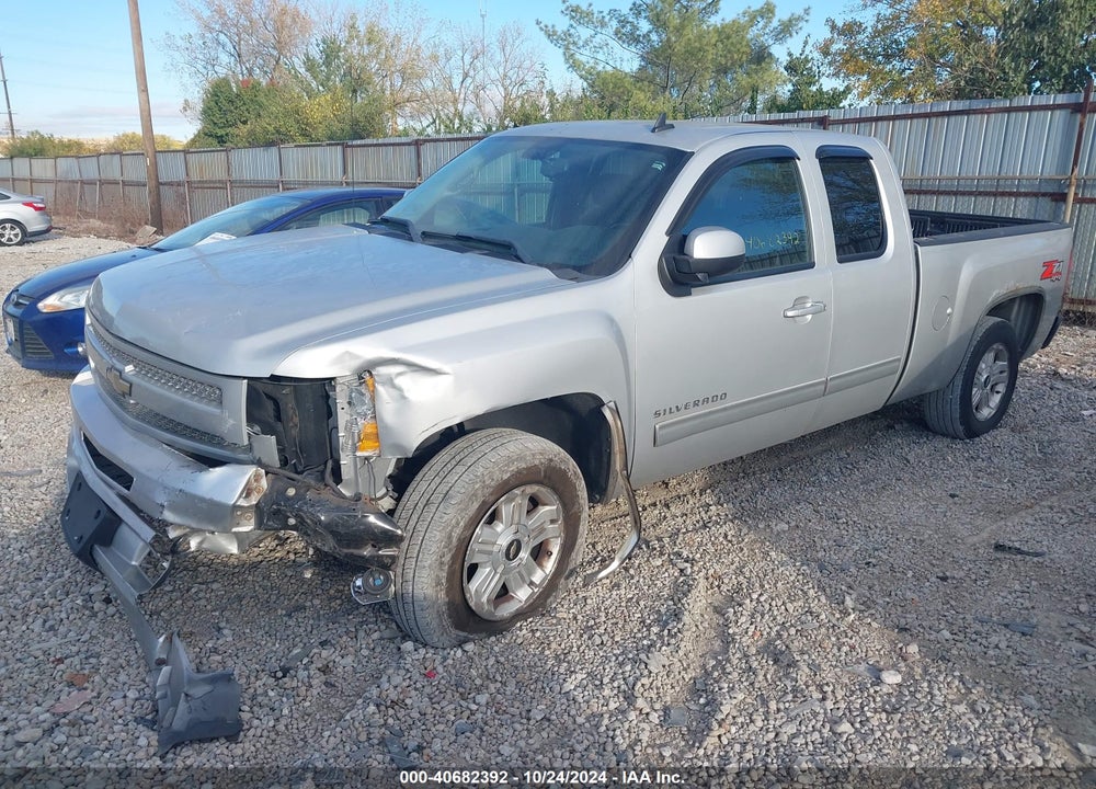 2011 CHEVROLET SILVERADO 1500 LT VIN: 1GCRKSE34BZ299183