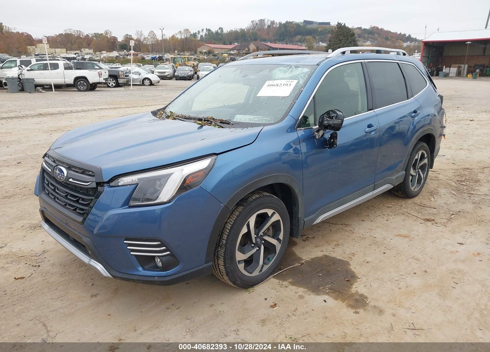 2022 SUBARU FORESTER TOURING VIN: JF2SKARC8NH528398
