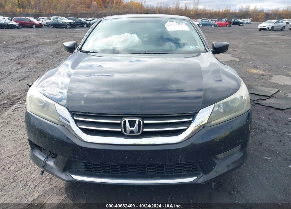 2015 HONDA ACCORD VIN: 1HGCR2F50FA134156