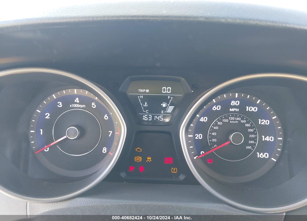2015 HYUNDAI ELANTRA VIN: 5NPDH4AE3FH566001