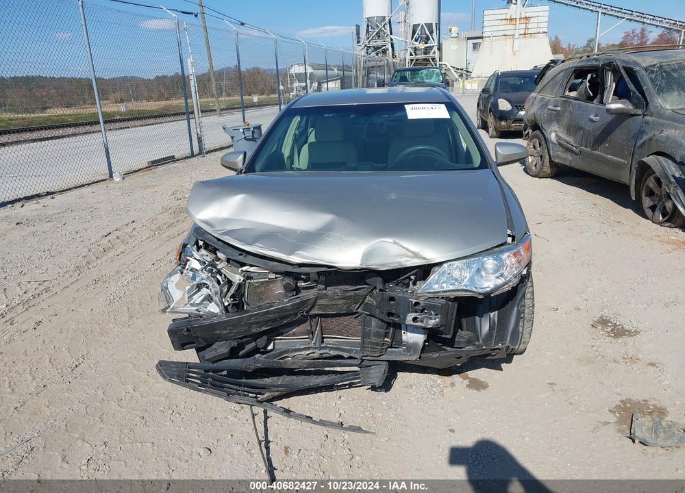 2014 TOYOTA CAMRY LE VIN: 4T1BF1FK8EU470813