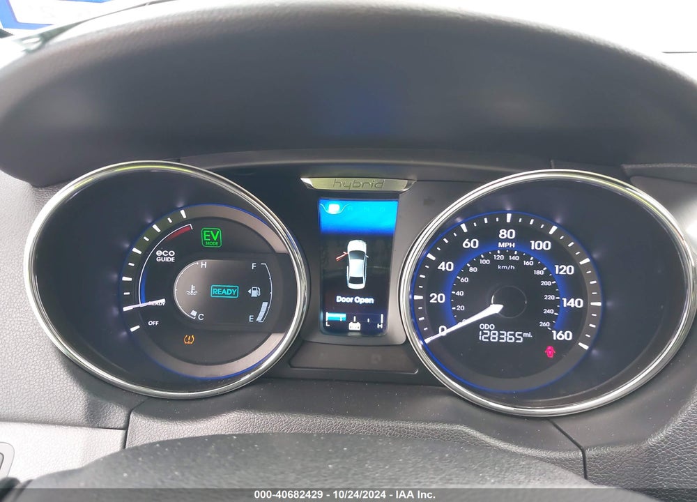 2015 HYUNDAI SONATA HYBRID LIMITED VIN: KMHEC4A45FA119487