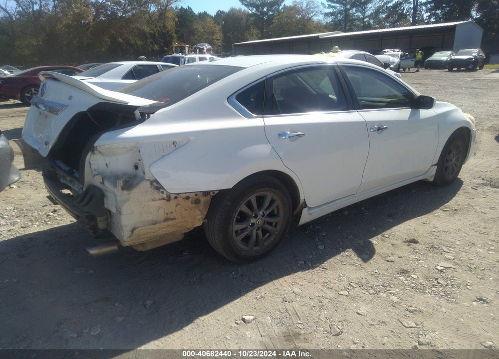 2015 NISSAN ALTIMA 2.5 S VIN: 1N4AL3APXFC483146