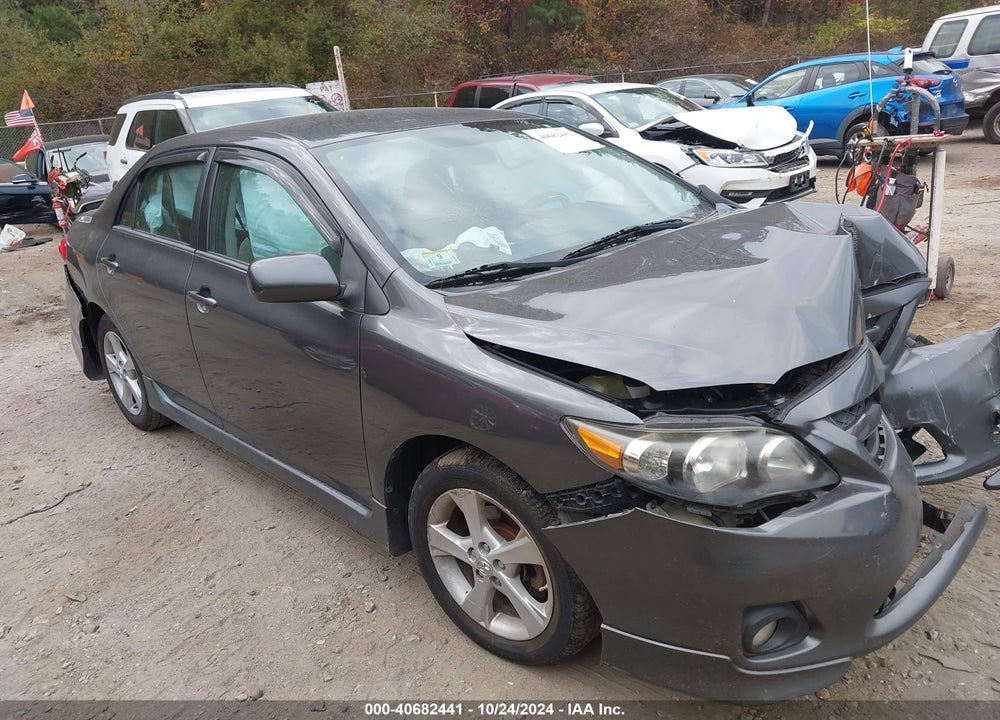 2013 TOYOTA COROLLA S VIN: 2T1BU4EE5DC124544
