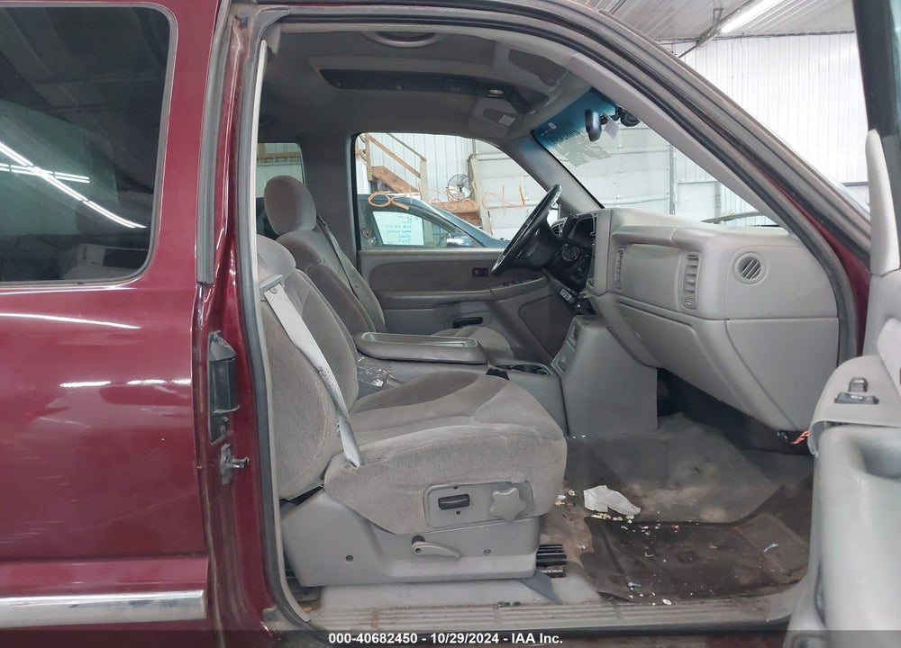 2000 GMC SIERRA 1500 SLE VIN: 2GTEK19V1Y1128686