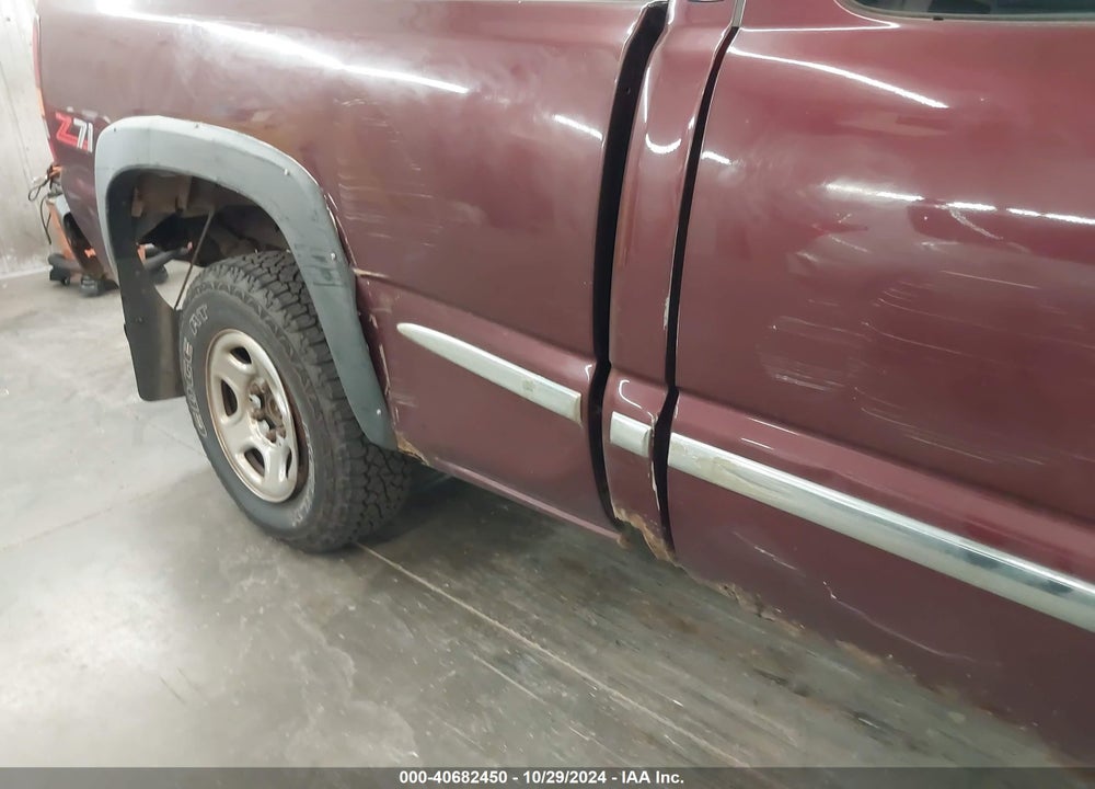 2000 GMC SIERRA 1500 SLE VIN: 2GTEK19V1Y1128686