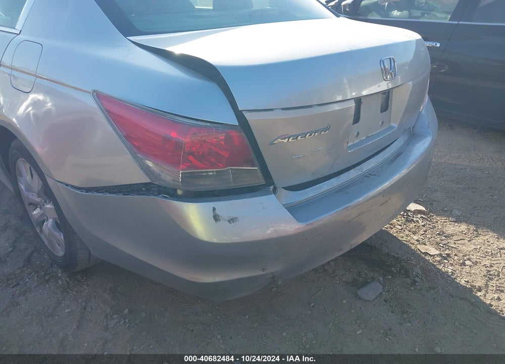 2010 HONDA ACCORD 2.4 EX-L VIN: 1HGCP2F85AA059284