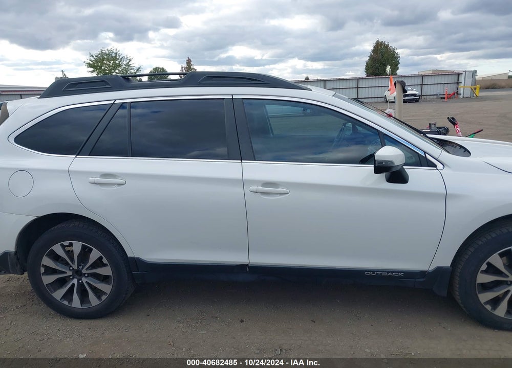 2016 SUBARU OUTBACK 3.6R LIMITED VIN: 4S4BSENC8G3240047