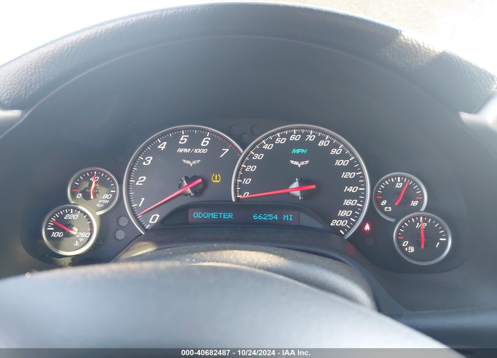 2005 CHEVROLET CORVETTE VIN: 1G1YY24U855126047