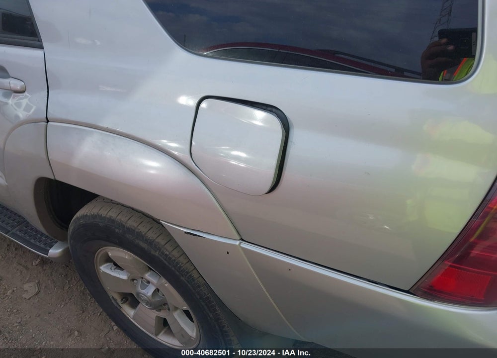 2004 TOYOTA 4RUNNER LIMITED V8 VIN: JTEBT17R440031439