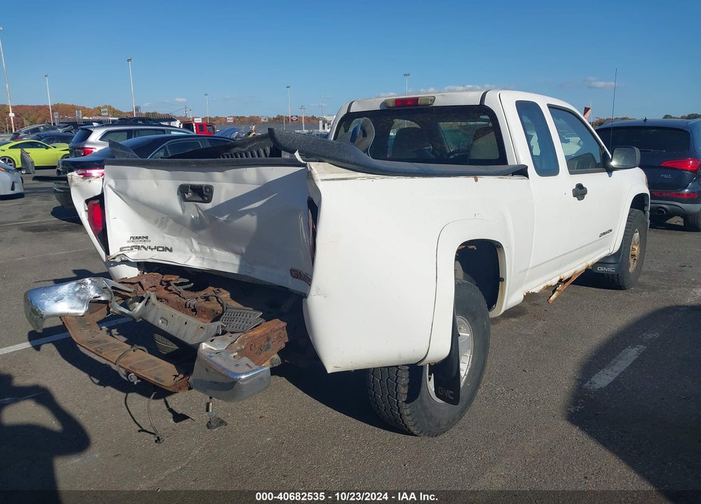 2004 GMC CANYON SL VIN: 1GTDT198648173827