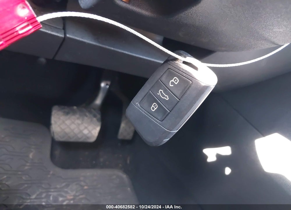 2019 VOLKSWAGEN JETTA 1.4T SEL VIN: 3VWE57BU6KM005622
