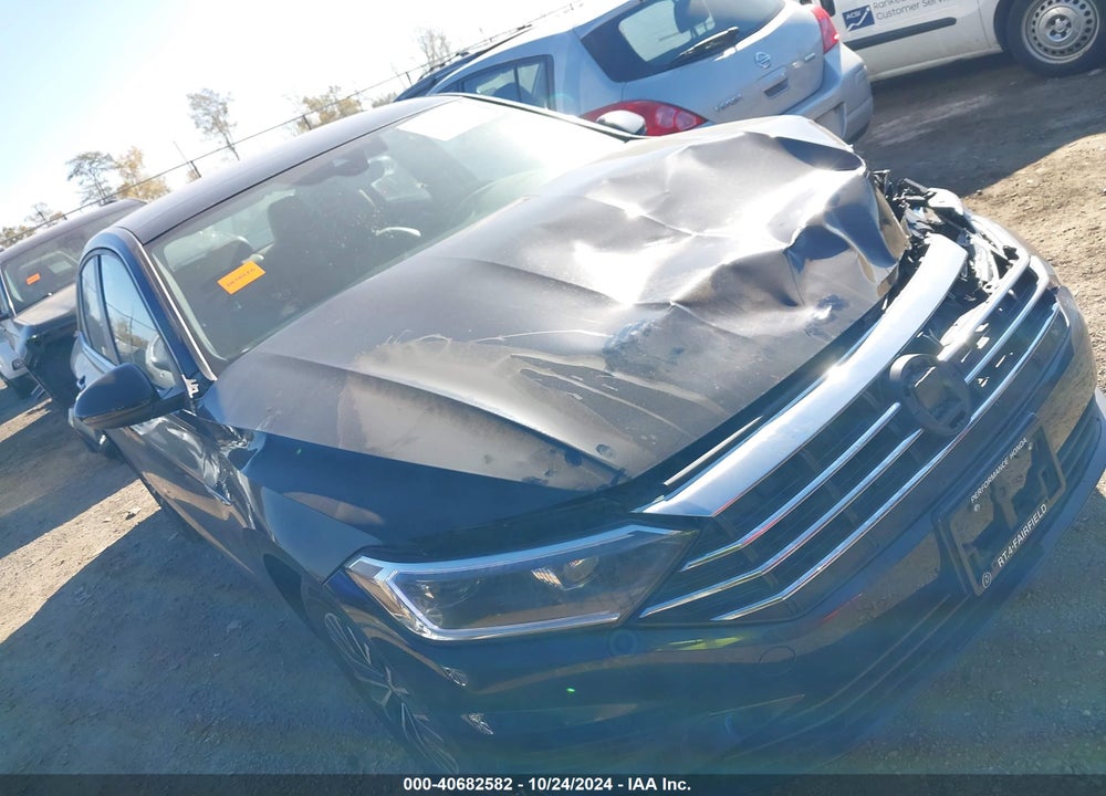 2019 VOLKSWAGEN JETTA 1.4T SEL VIN: 3VWE57BU6KM005622