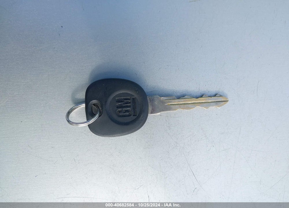 2000 BUICK LESABRE CUSTOM VIN: 1G4HP54K8Y4138182