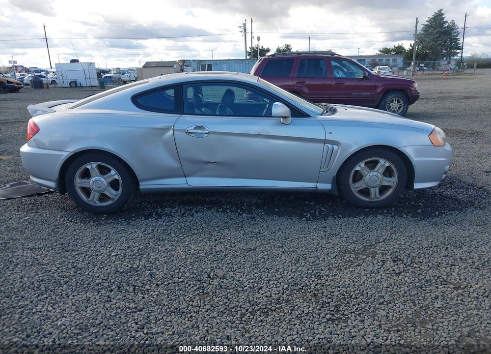 2003 HYUNDAI TIBURON GT V6 VIN: KMHHN65F43U060831