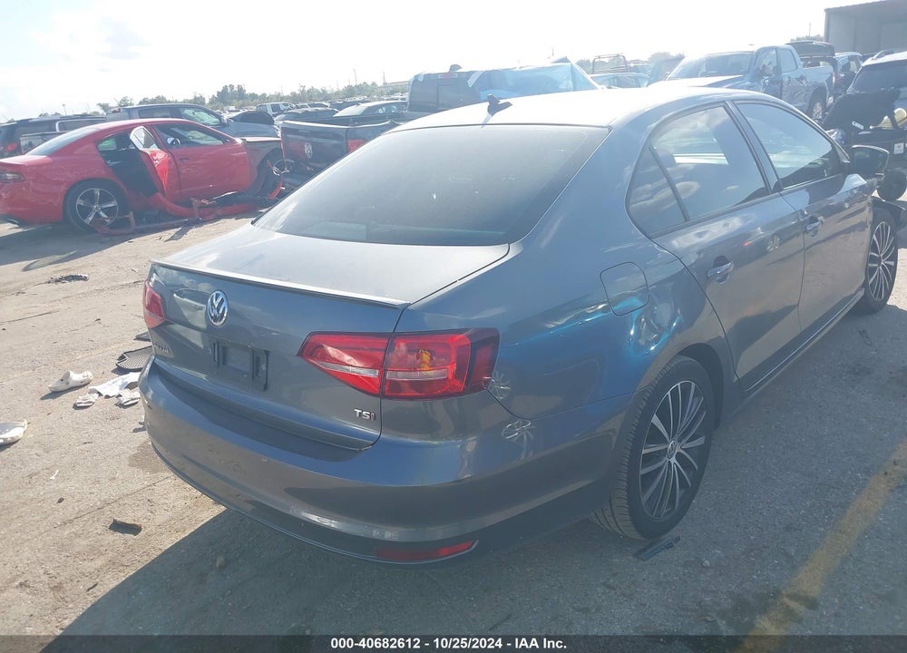 2015 VOLKSWAGEN JETTA VIN: 3VWD17AJ0FM213063