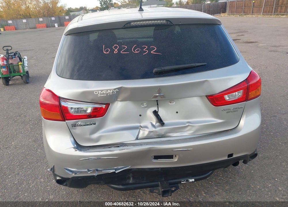 2014 MITSUBISHI OUTLANDER SPORT ES VIN: 4A4AR3AU9EE029030