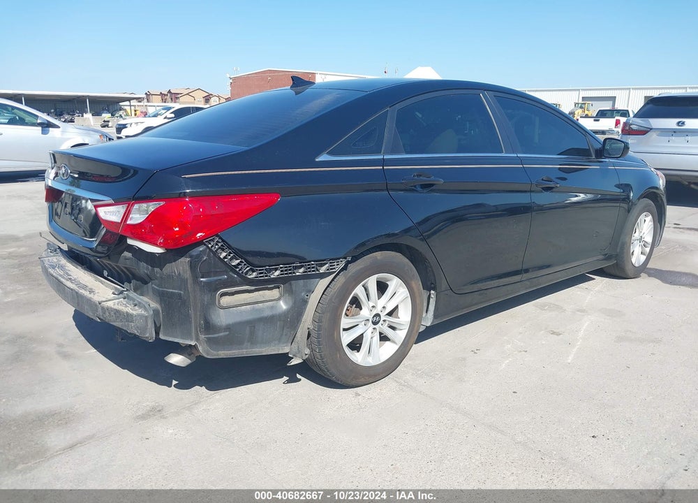 2013 HYUNDAI SONATA GLS VIN: 5NPEB4AC4DH642245