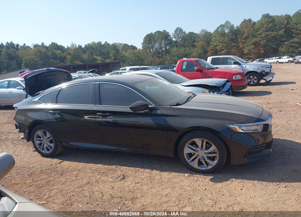 2019 HONDA ACCORD LX VIN: 1HGCV1F17KA089715