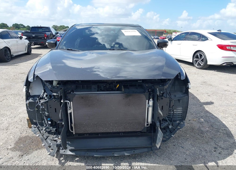 2021 NISSAN MAXIMA PLATINUM XTRONIC CVT VIN: 1N4AA6FV0MC503531