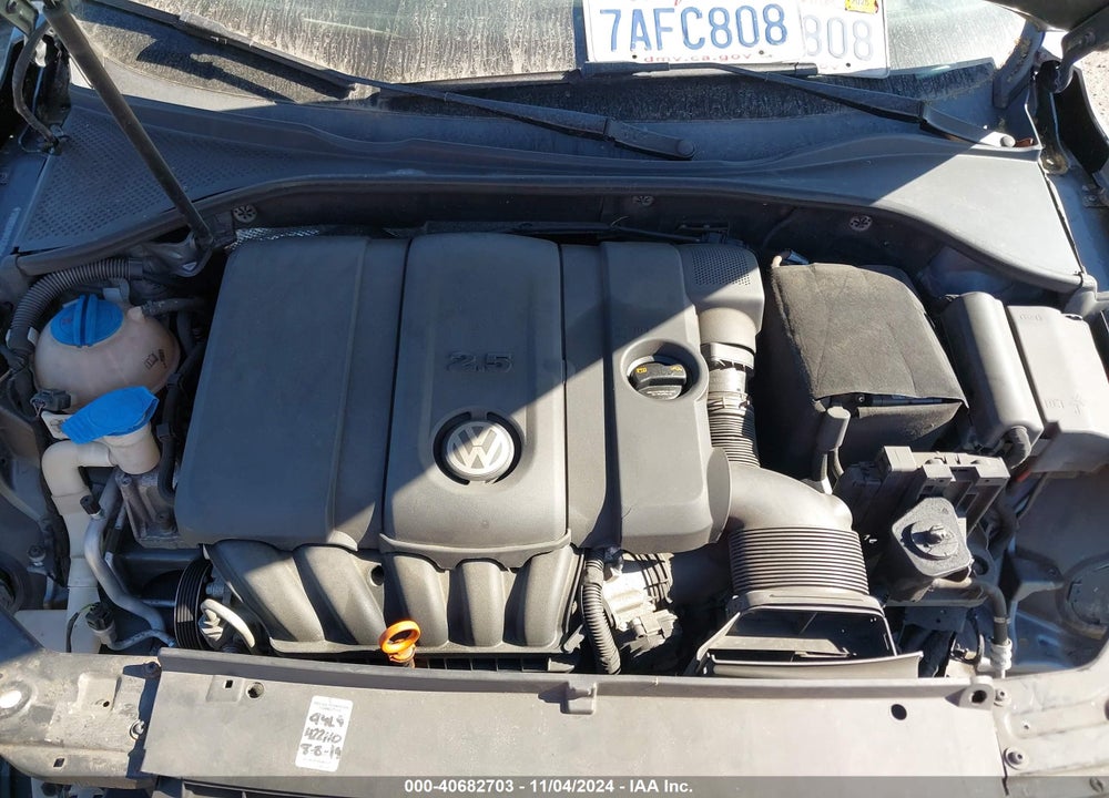 2013 VOLKSWAGEN PASSAT 2.5L SE VIN: 1VWBP7A38DC115260