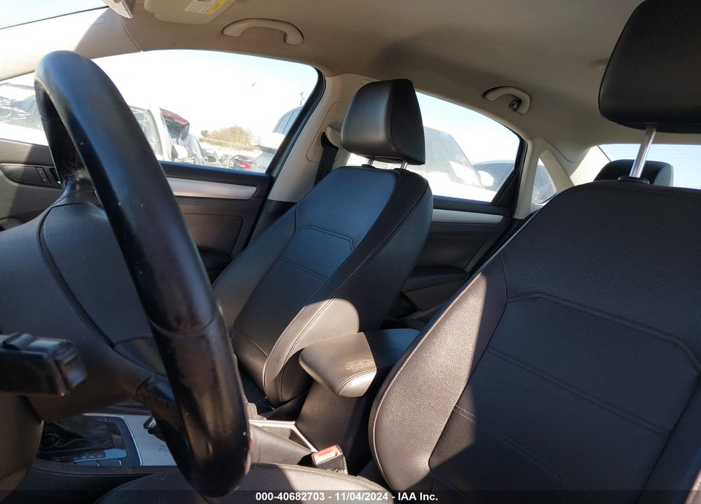 2013 VOLKSWAGEN PASSAT 2.5L SE VIN: 1VWBP7A38DC115260