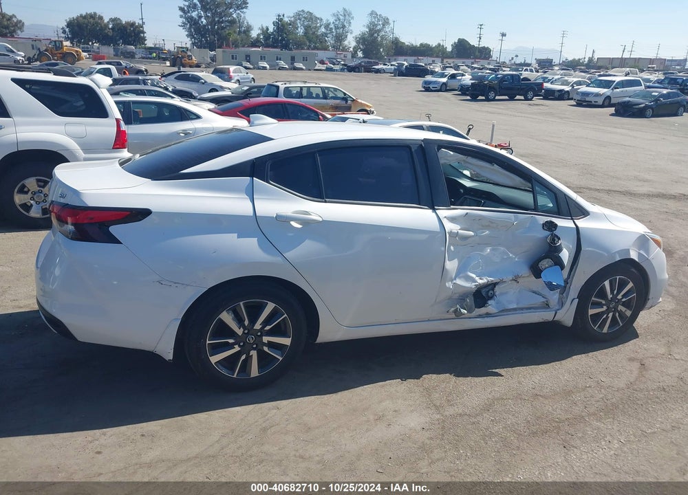 2021 NISSAN VERSA SV XTRONIC CVT VIN: 3N1CN8EV2ML859698