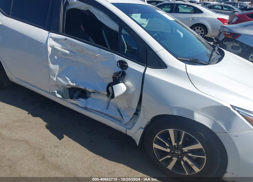 2021 NISSAN VERSA SV XTRONIC CVT VIN: 3N1CN8EV2ML859698